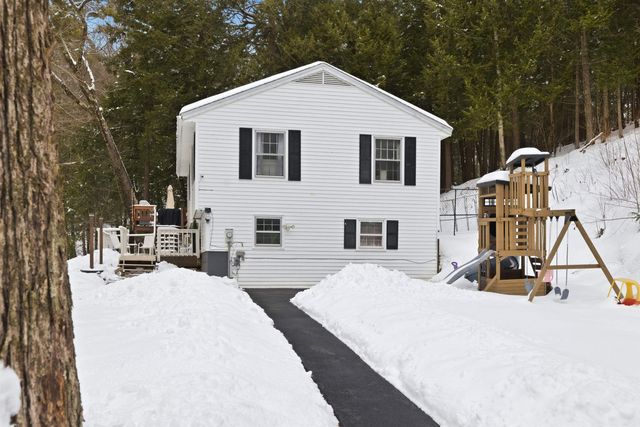 82 Scotts Drive, Charlestown, NH 03603