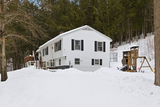 82 Scotts Drive, Charlestown, NH 03603