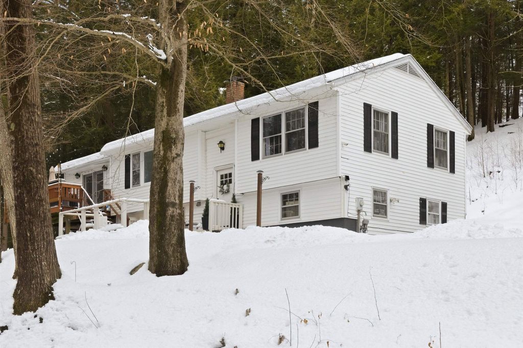 82 Scotts Drive, Charlestown, NH 03603