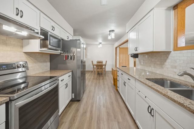 1800 W 3rd Ave, El Dorado, KS 67042