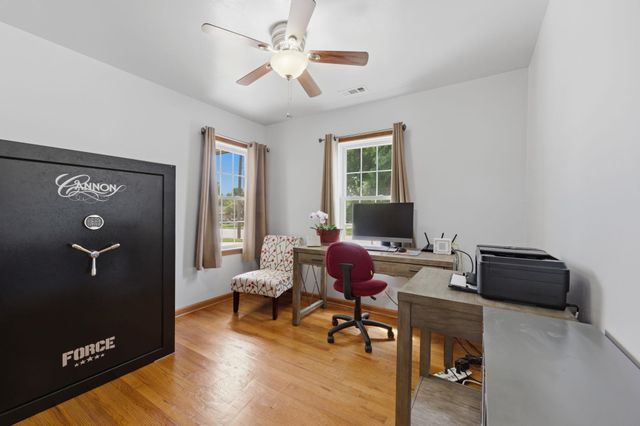 1800 W 3rd Ave, El Dorado, KS 67042