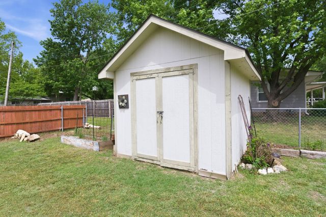 1800 W 3rd Ave, El Dorado, KS 67042