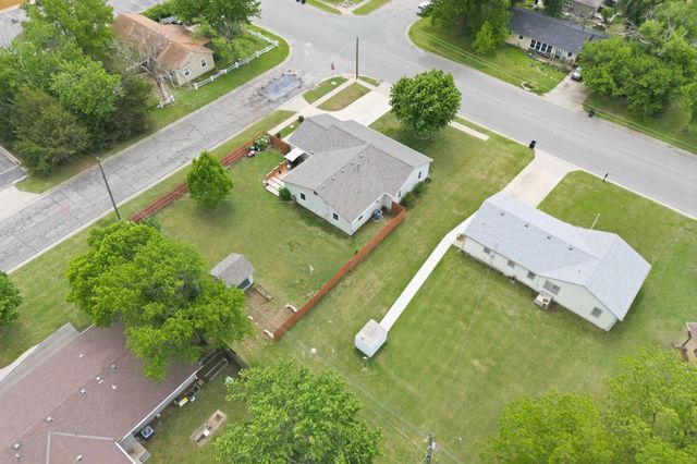 1800 W 3rd Ave, El Dorado, KS 67042