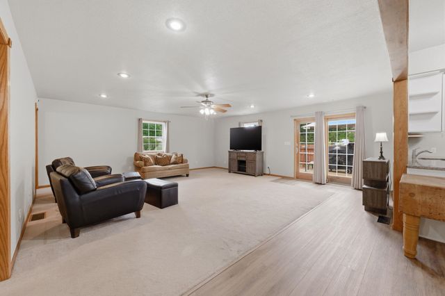 1800 W 3rd Ave, El Dorado, KS 67042