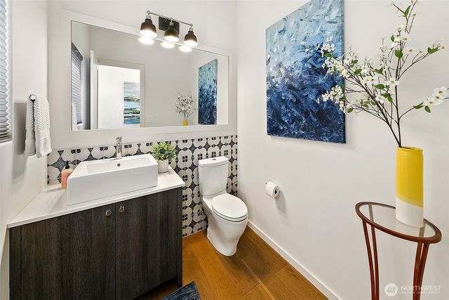 9212 11th Avenue NW, Seattle, WA 98117