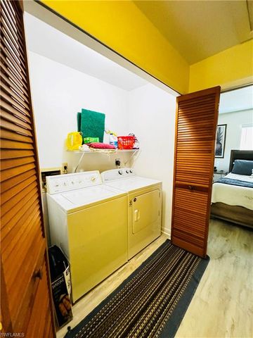 4903 Vincennes ST 212, Cape Coral, FL 33904