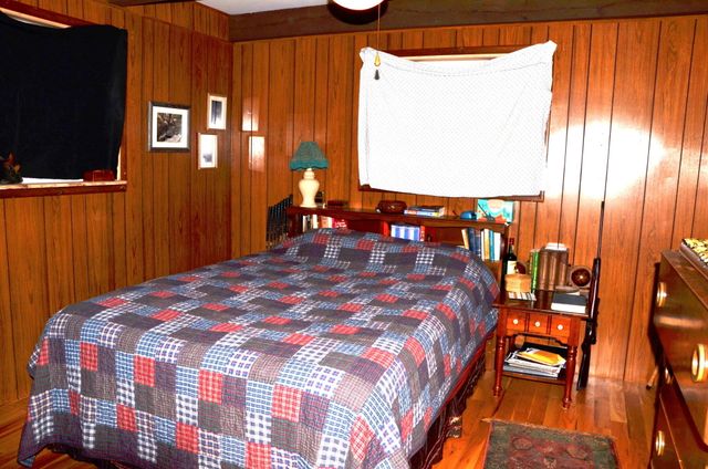 376 County Road 576, Udall, MO 65766