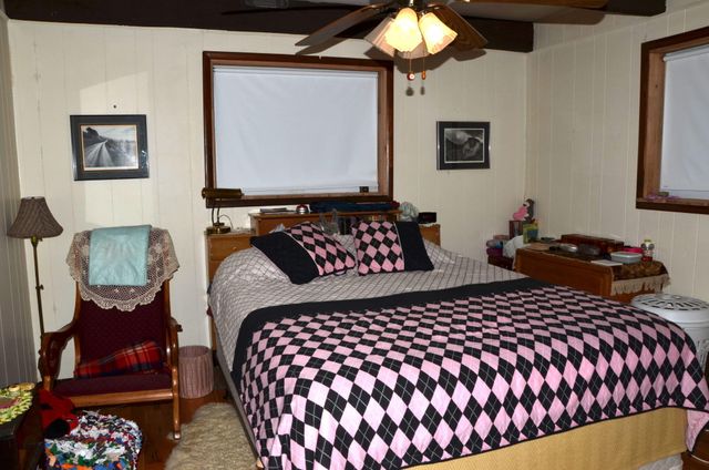 376 County Road 576, Udall, MO 65766