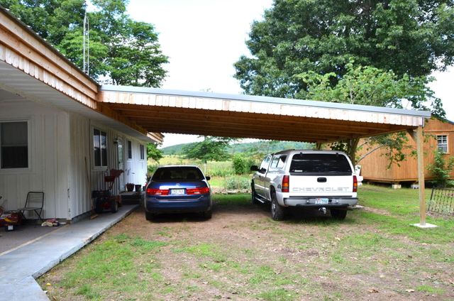 376 County Road 576, Udall, MO 65766