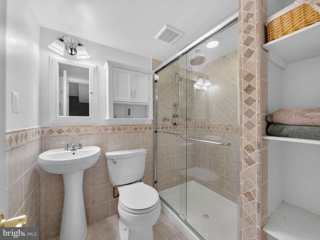 9413 VINEYARD HAVEN DR, Montgomery Village, MD 20886