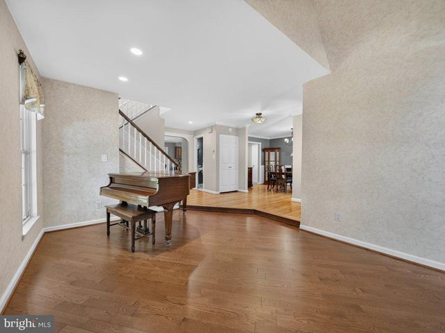 9413 VINEYARD HAVEN DR, Montgomery Village, MD 20886