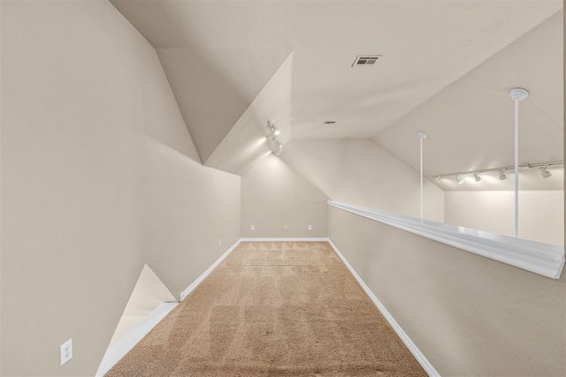 302 Timber Creek Cir, Fletcher, OK 73541