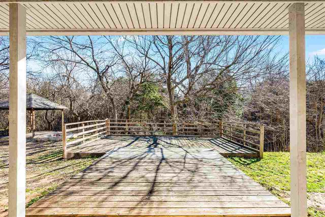 302 Timber Creek Cir, Fletcher, OK 73541