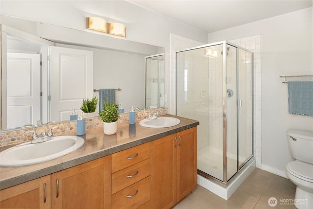2229 NW Talus Dr, Issaquah, WA 98027
