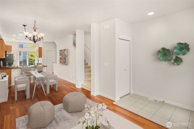 2229 NW Talus Dr, Issaquah, WA 98027