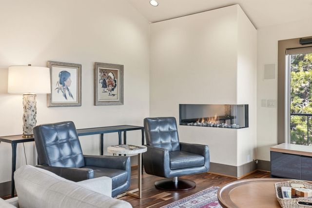 1627 NW Summit Drive, Bend, OR 97703