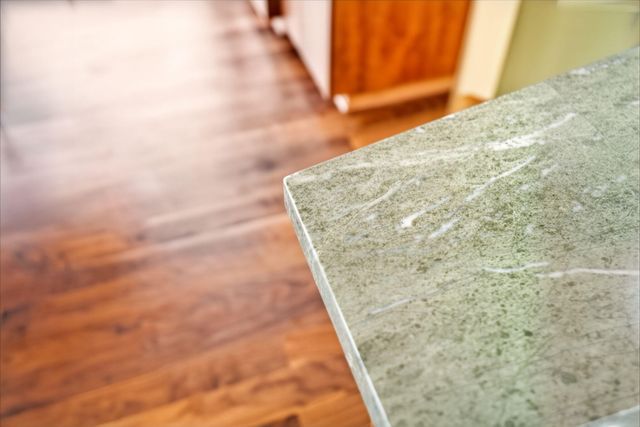 1627 NW Summit Drive, Bend, OR 97703