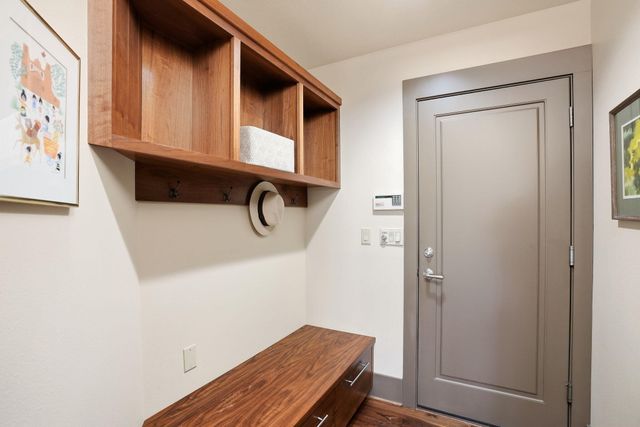 1627 NW Summit Drive, Bend, OR 97703