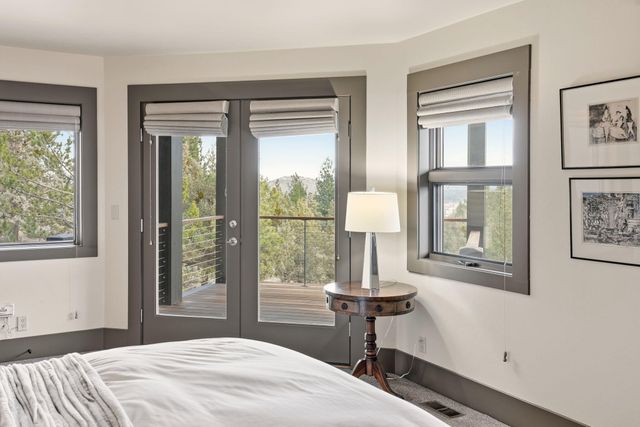 1627 NW Summit Drive, Bend, OR 97703