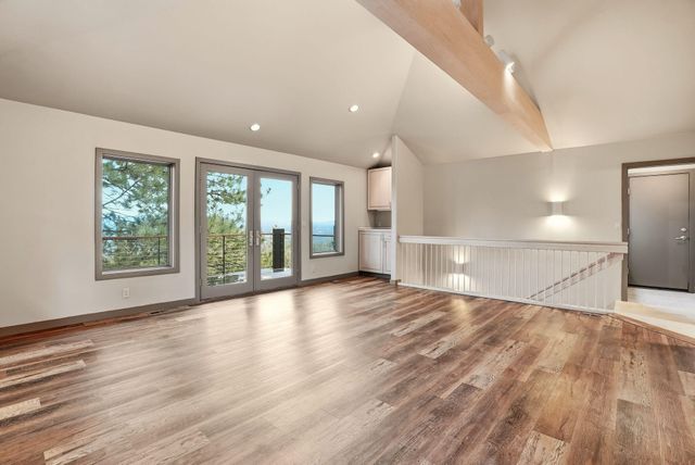 1627 NW Summit Drive, Bend, OR 97703