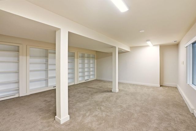 1627 NW Summit Drive, Bend, OR 97703