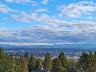 1627 NW Summit Drive, Bend, OR 97703