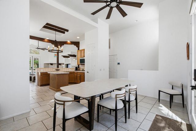 53305 Avenida Madero, La Quinta, CA 92253