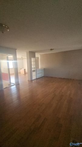 80 Wagnon Ferry Road, Gadsden, AL 35901