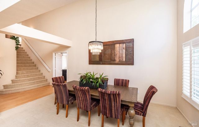 4125 Fireside Ct, Napa, CA 94558