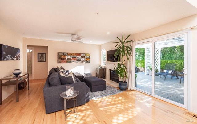 4125 Fireside Ct, Napa, CA 94558