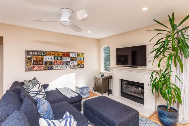 4125 Fireside Ct, Napa, CA 94558