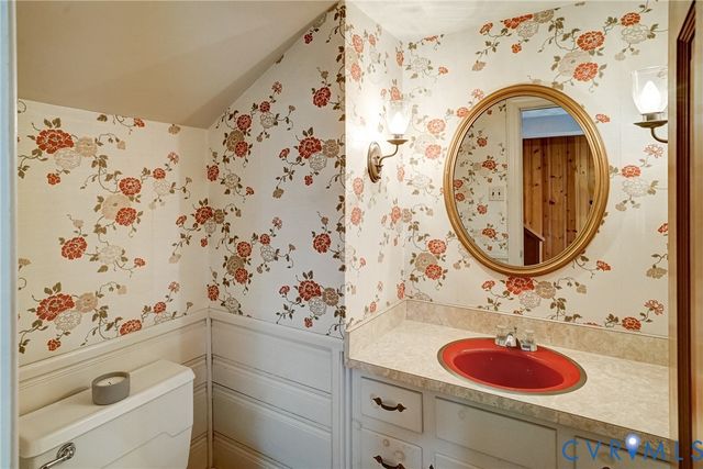 1407 W Monmouth Ct, Henrico, VA 23238
