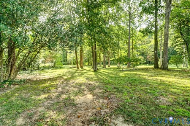 1407 W Monmouth Ct, Henrico, VA 23238