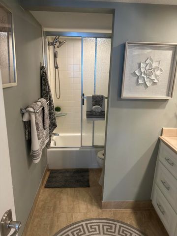 1208 Marine Way 204, North Palm Beach, FL 33408