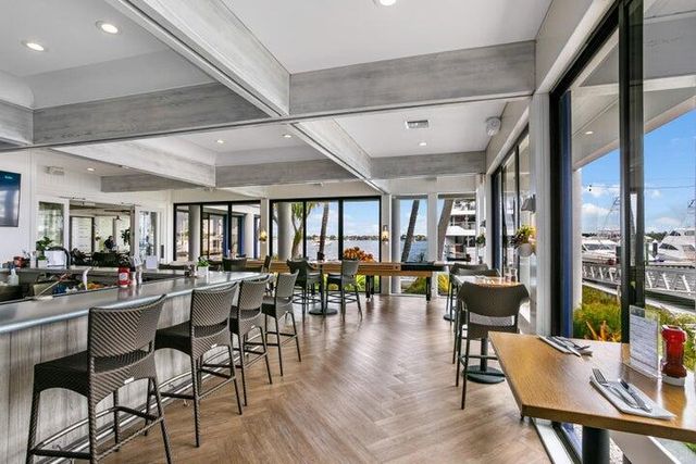 1208 Marine Way 204, North Palm Beach, FL 33408