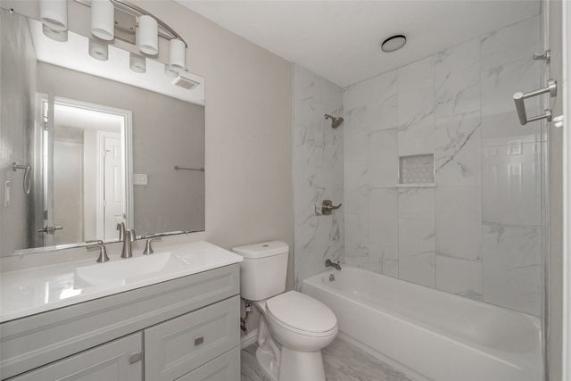 6422 Faircove Circle, Garland, TX 75043