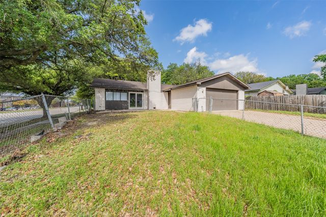 6422 Faircove Circle, Garland, TX 75043