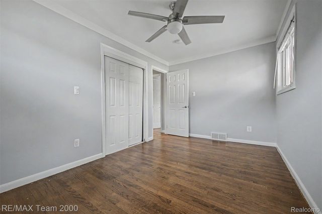 4467 Pardee Avenue, Dearborn Heights, MI 48125