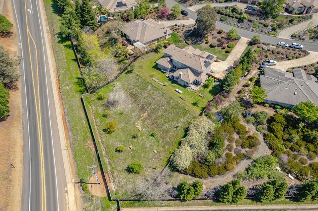3521 Foxmore Ln, Rescue, CA 95672