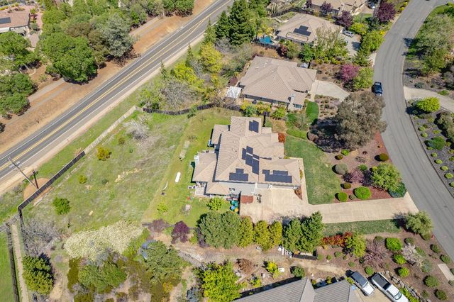 3521 Foxmore Ln, Rescue, CA 95672
