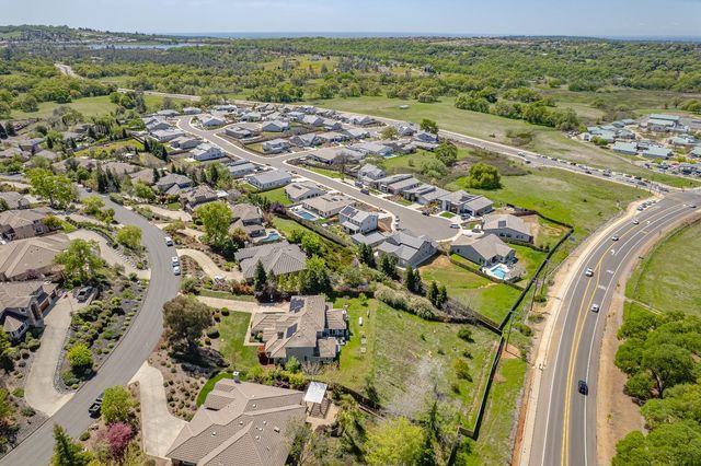 3521 Foxmore Ln, Rescue, CA 95672