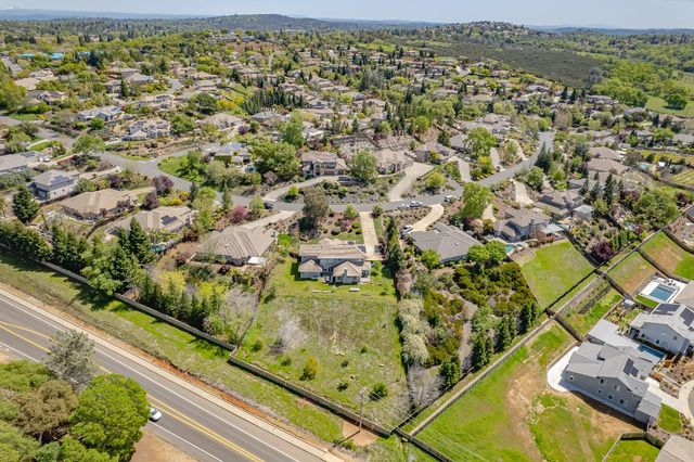 3521 Foxmore Ln, Rescue, CA 95672