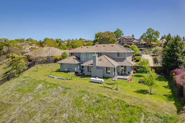 3521 Foxmore Ln, Rescue, CA 95672