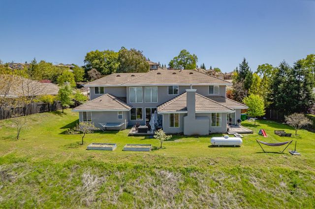 3521 Foxmore Ln, Rescue, CA 95672