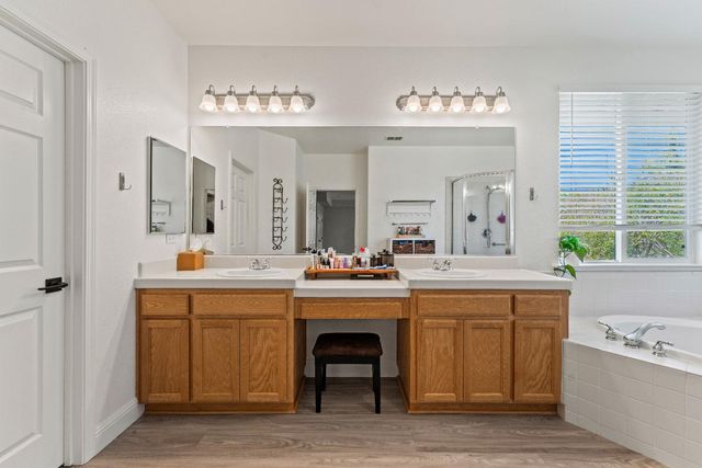 3521 Foxmore Ln, Rescue, CA 95672
