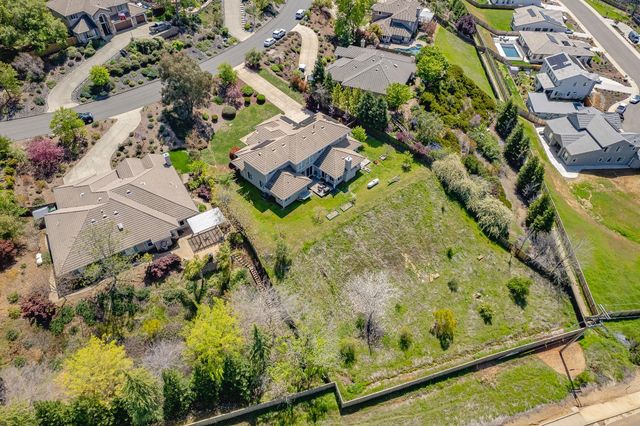 3521 Foxmore Ln, Rescue, CA 95672