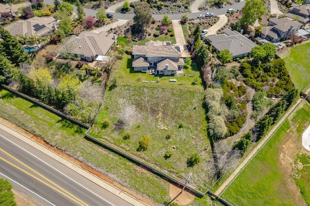 3521 Foxmore Ln, Rescue, CA 95672