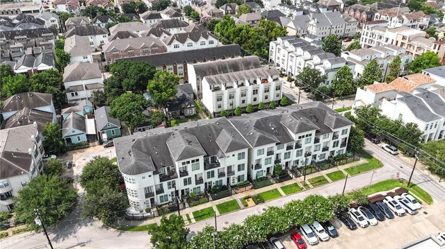 3913 Rose Street, Houston, TX 77007