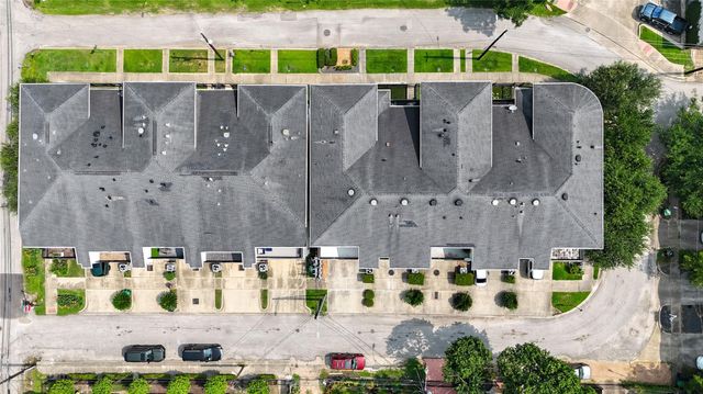3913 Rose Street, Houston, TX 77007