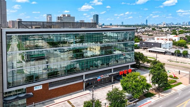 3913 Rose Street, Houston, TX 77007